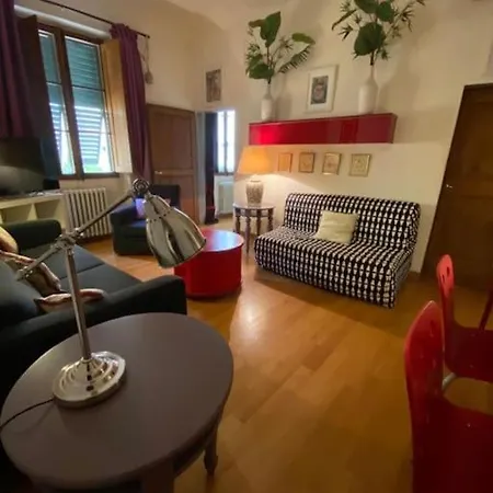 Caffe Letterario شقة